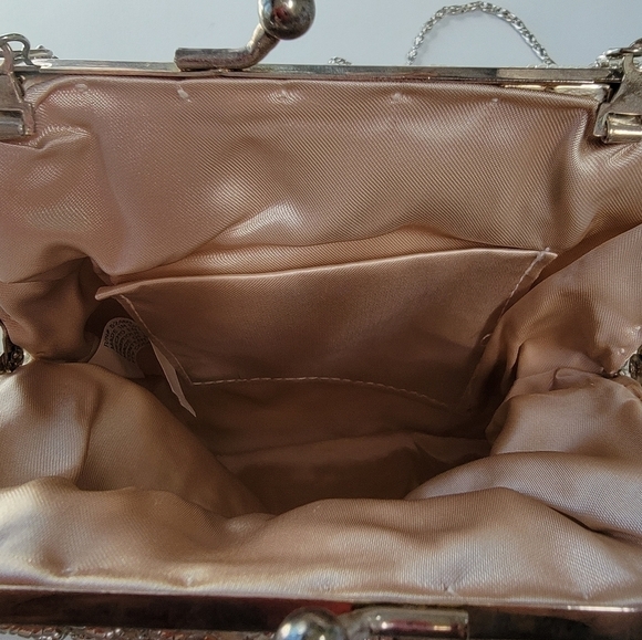 NWT Frame Satin Beaded Kiss Clasp Bag - Picture 4 of 11